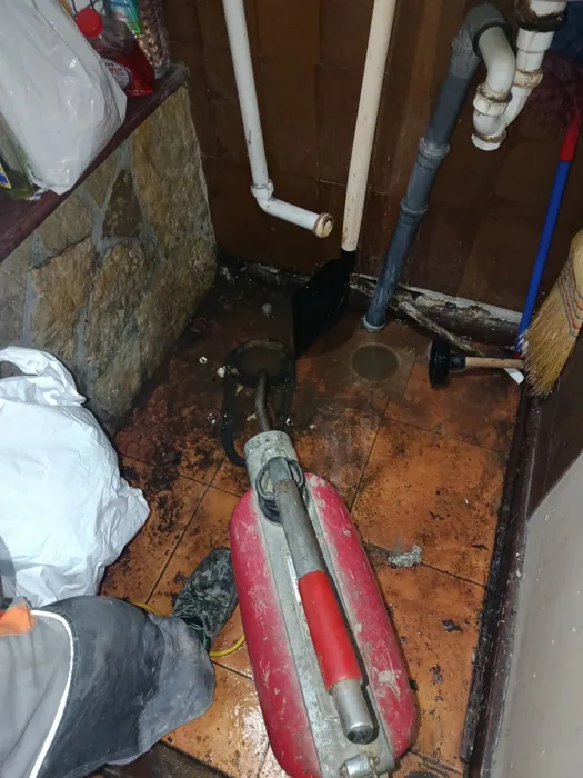 Odgušenje WC šolje - vodoinstalater Beograd